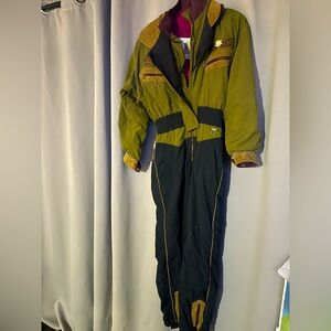 Vintage Bogner Modell jumpsuit! In great condition. Amazing quality.